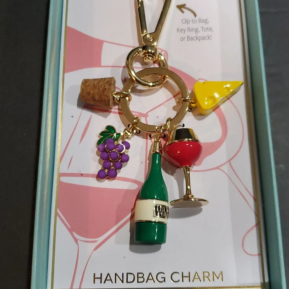 Wine cheese grapes brunch‎ bon vino theme keychain bag charm brand new